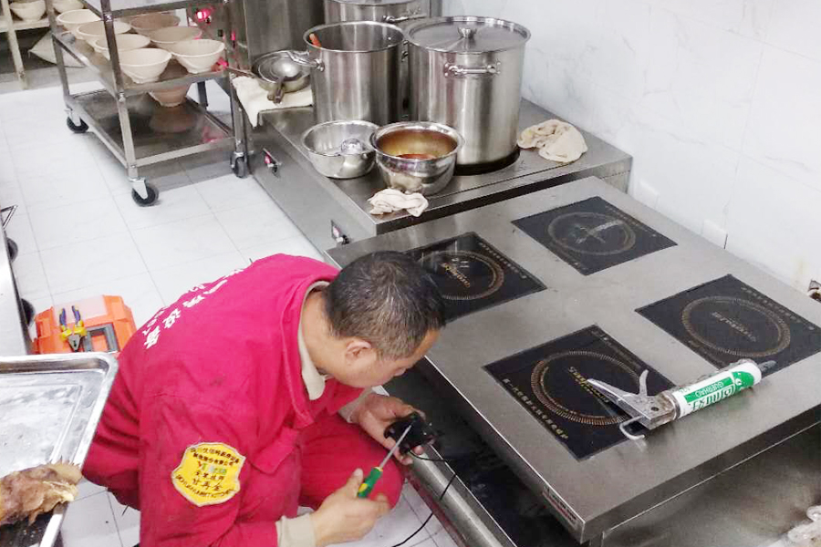 優(yōu)佰特廚房設備公司的售后服務就是好，難怪那么多人選擇